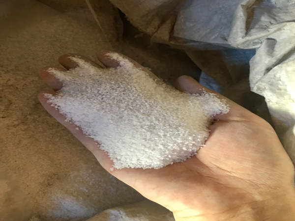 井水發(fā)黃可以用石英砂過濾嗎？